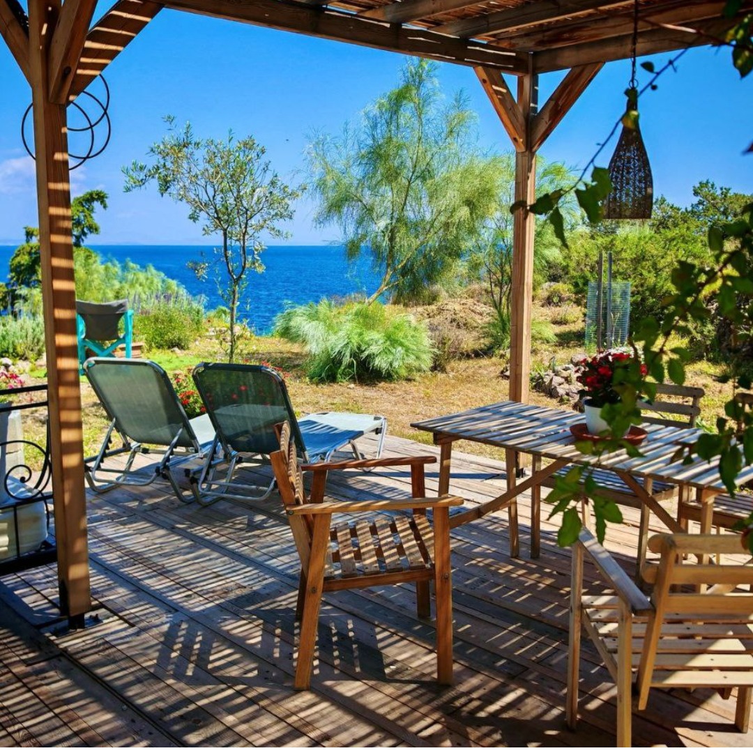 Oneiro Glico Agia Marina Aegina | Seaside Studio Outdoors